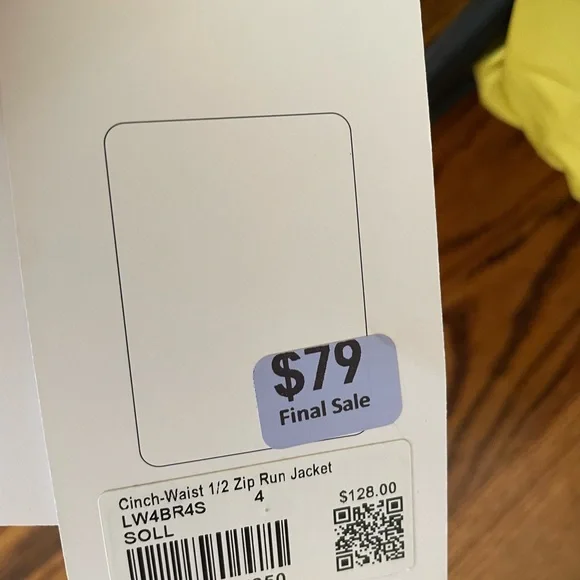 Lululemon Size 4 Run Jacket - Picture 4 of 7